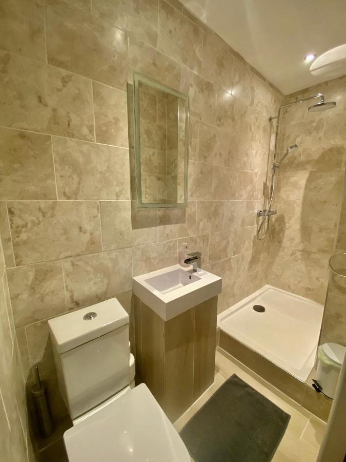 Clover Cottage Beeley Екстериор снимка