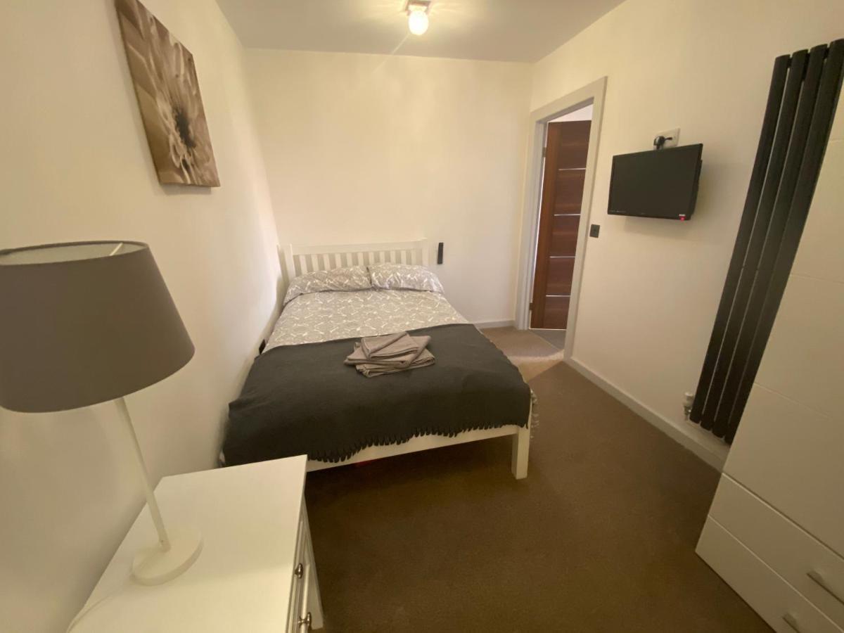 Clover Cottage Beeley Екстериор снимка